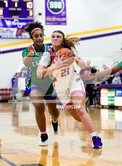 Thumbnail 2 in Chaminade Julienne @ Bellbrook (Scrimmage) photogallery.