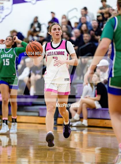 Thumbnail 3 in Chaminade Julienne @ Bellbrook (Scrimmage) photogallery.