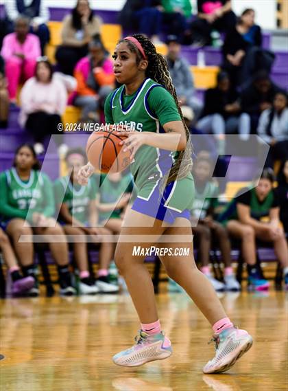 Thumbnail 2 in Chaminade Julienne @ Bellbrook (Scrimmage) photogallery.