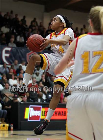 Thumbnail 3 in Deer Valley vs. Berkeley (CIF NCS D1 Final) photogallery.