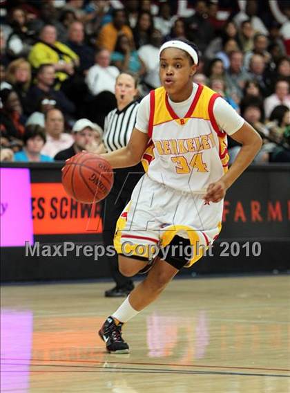 Thumbnail 1 in Deer Valley vs. Berkeley (CIF NCS D1 Final) photogallery.