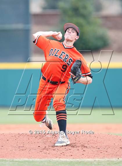 Thumbnail 1 in Puyallup vs. Huntington Beach (National High School Invitational) photogallery.