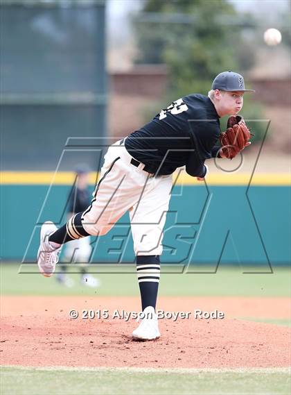 Thumbnail 1 in Puyallup vs. Huntington Beach (National High School Invitational) photogallery.