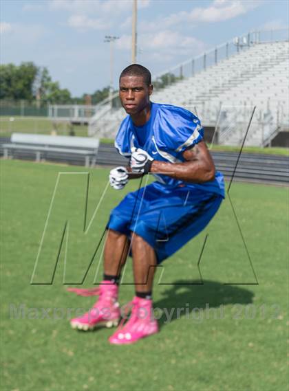 Thumbnail 2 in Mustaqeem Williams (Reebok Dynamic Athlete)  photogallery.