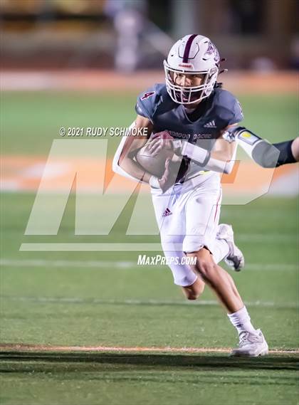 Thumbnail 1 in La Jolla vs. Scripps Ranch  (CIF SDS Division 2 finals) photogallery.