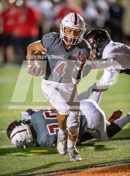 Thumbnail 3 in La Jolla vs. Scripps Ranch  (CIF SDS Division 2 finals) photogallery.