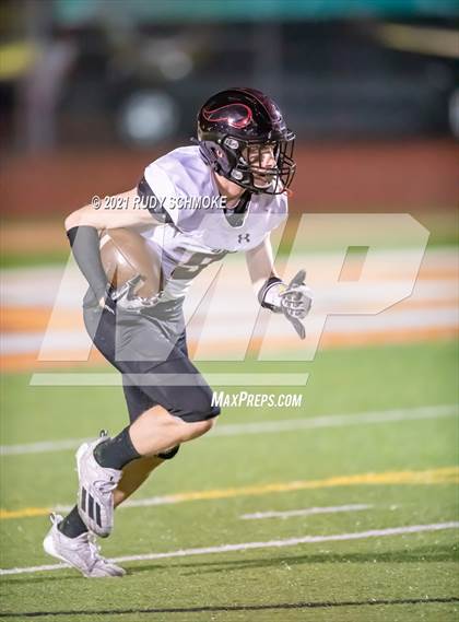 Thumbnail 3 in La Jolla vs. Scripps Ranch  (CIF SDS Division 2 finals) photogallery.