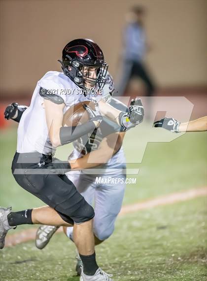 Thumbnail 1 in La Jolla vs. Scripps Ranch  (CIF SDS Division 2 finals) photogallery.