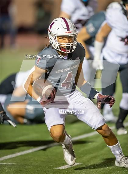 Thumbnail 2 in La Jolla vs. Scripps Ranch  (CIF SDS Division 2 finals) photogallery.