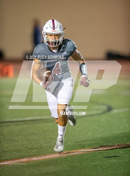 Thumbnail 3 in La Jolla vs. Scripps Ranch  (CIF SDS Division 2 finals) photogallery.