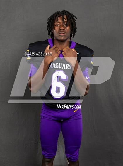Thumbnail 2 in DeSoto Central (Team & Individual) photogallery.