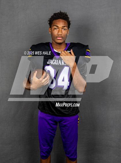 Thumbnail 1 in DeSoto Central (Team & Individual) photogallery.