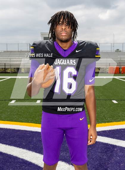 Thumbnail 3 in DeSoto Central (Team & Individual) photogallery.