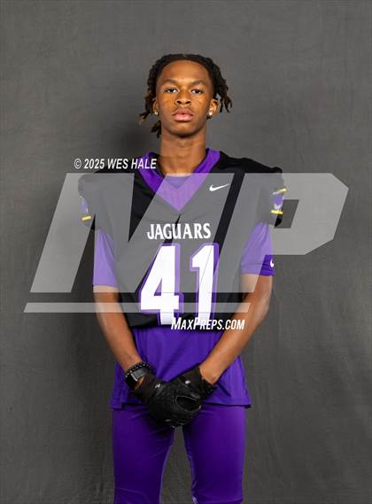 Thumbnail 3 in DeSoto Central (Team & Individual) photogallery.