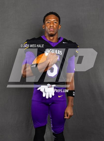 Thumbnail 3 in DeSoto Central (Team & Individual) photogallery.