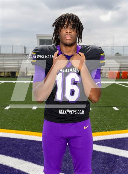 Thumbnail 2 in DeSoto Central (Team & Individual) photogallery.