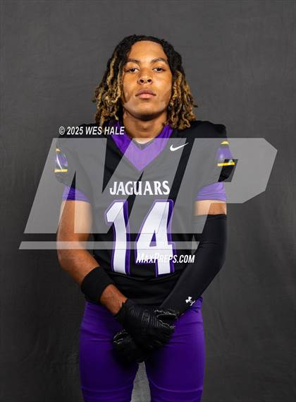 Thumbnail 1 in DeSoto Central (Team & Individual) photogallery.