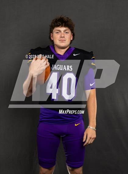 Thumbnail 2 in DeSoto Central (Team & Individual) photogallery.
