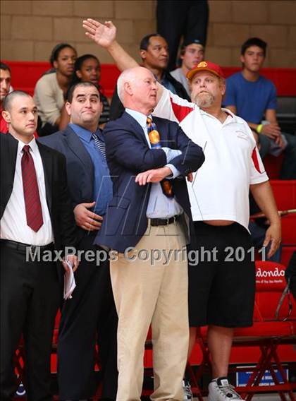 Thumbnail 3 in Bakersfield vs. Redondo Union (Pacific Shores Tournament) photogallery.
