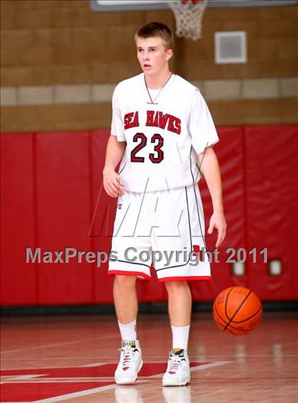 Thumbnail 3 in Bakersfield vs. Redondo Union (Pacific Shores Tournament) photogallery.
