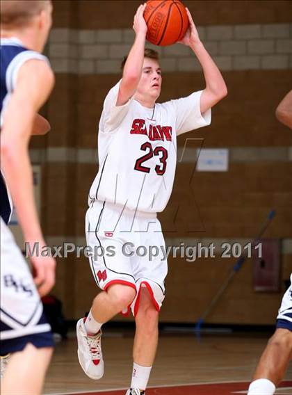 Thumbnail 3 in Bakersfield vs. Redondo Union (Pacific Shores Tournament) photogallery.