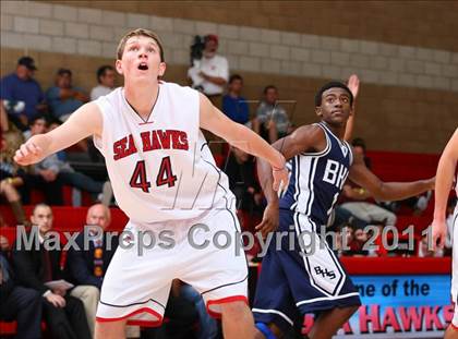 Thumbnail 1 in Bakersfield vs. Redondo Union (Pacific Shores Tournament) photogallery.