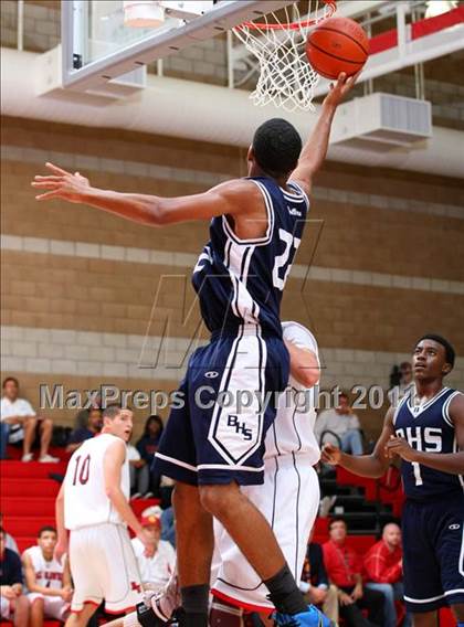 Thumbnail 2 in Bakersfield vs. Redondo Union (Pacific Shores Tournament) photogallery.