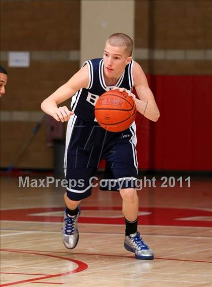 Thumbnail 2 in Bakersfield vs. Redondo Union (Pacific Shores Tournament) photogallery.