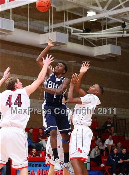 Thumbnail 3 in Bakersfield vs. Redondo Union (Pacific Shores Tournament) photogallery.