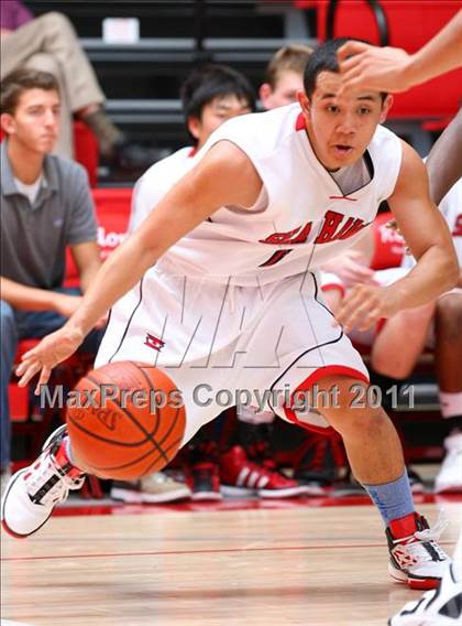 Thumbnail 1 in Bakersfield vs. Redondo Union (Pacific Shores Tournament) photogallery.