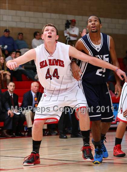 Thumbnail 1 in Bakersfield vs. Redondo Union (Pacific Shores Tournament) photogallery.