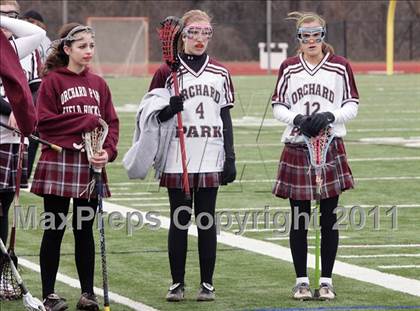 Thumbnail 1 in Iroquois @ Orchard Park photogallery.