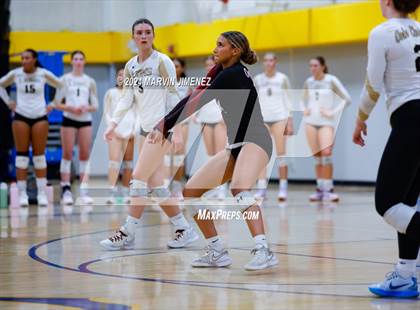 Thumbnail 3 in Oaks Christian @ Agoura photogallery.
