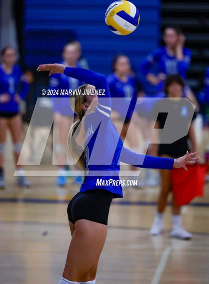 Thumbnail 1 in Oaks Christian @ Agoura photogallery.