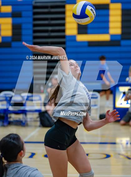 Thumbnail 3 in Oaks Christian @ Agoura photogallery.