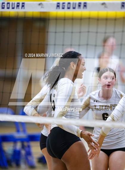Thumbnail 3 in Oaks Christian @ Agoura photogallery.