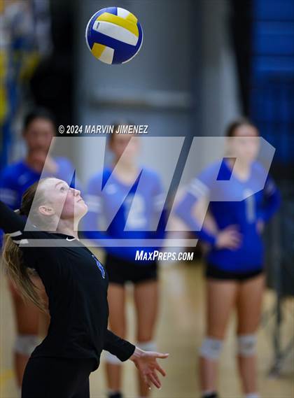 Thumbnail 2 in Oaks Christian @ Agoura photogallery.