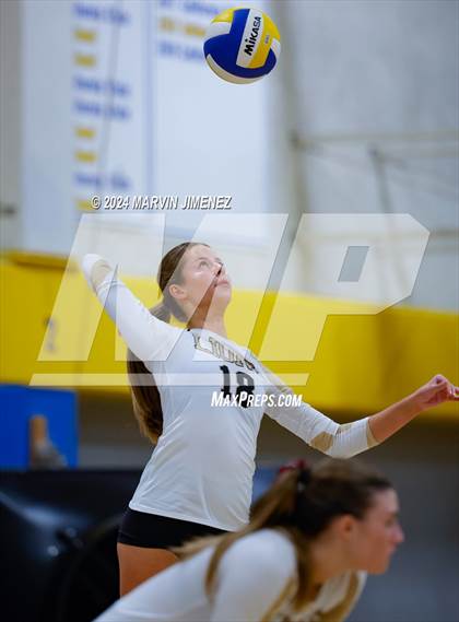 Thumbnail 1 in Oaks Christian @ Agoura photogallery.