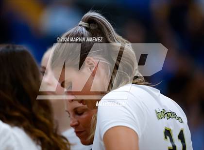 Thumbnail 3 in Oaks Christian @ Agoura photogallery.