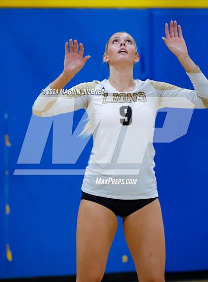 Thumbnail 3 in Oaks Christian @ Agoura photogallery.
