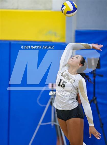Thumbnail 2 in Oaks Christian @ Agoura photogallery.