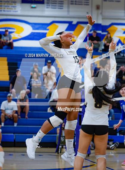 Thumbnail 2 in Oaks Christian @ Agoura photogallery.