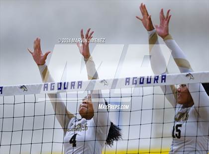 Thumbnail 1 in Oaks Christian @ Agoura photogallery.