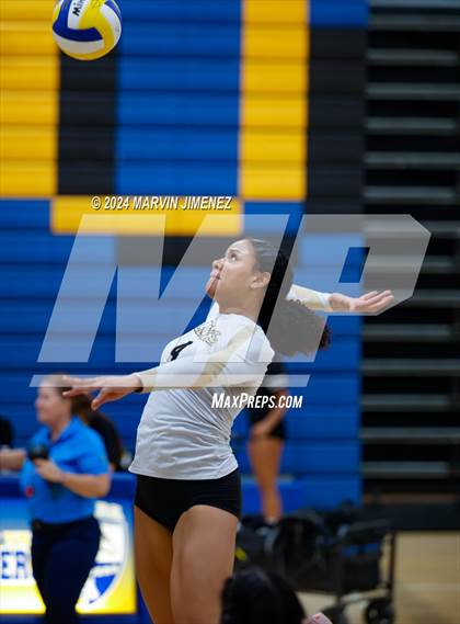 Thumbnail 1 in Oaks Christian @ Agoura photogallery.
