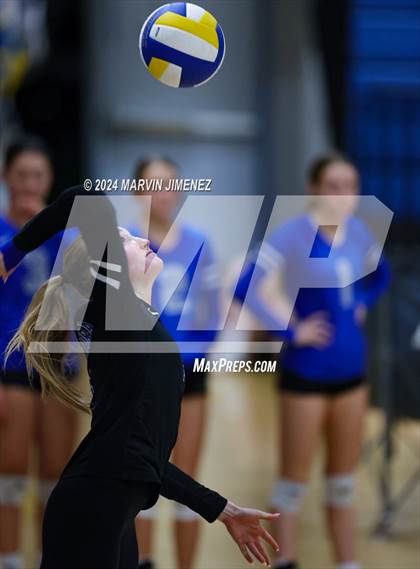 Thumbnail 3 in Oaks Christian @ Agoura photogallery.