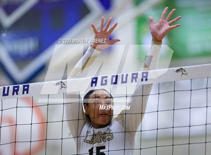 Thumbnail 3 in Oaks Christian @ Agoura photogallery.