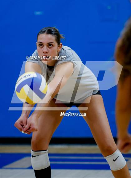 Thumbnail 3 in Oaks Christian @ Agoura photogallery.