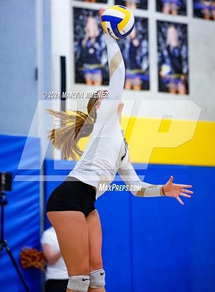 Thumbnail 2 in Oaks Christian @ Agoura photogallery.
