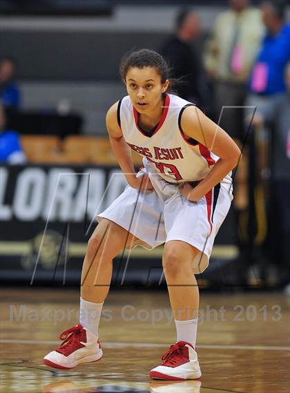 Thumbnail 3 in Regis Jesuit vs. Grandview (CHSAA 5A Semifinal) photogallery.