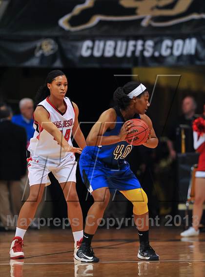 Thumbnail 3 in Regis Jesuit vs. Grandview (CHSAA 5A Semifinal) photogallery.